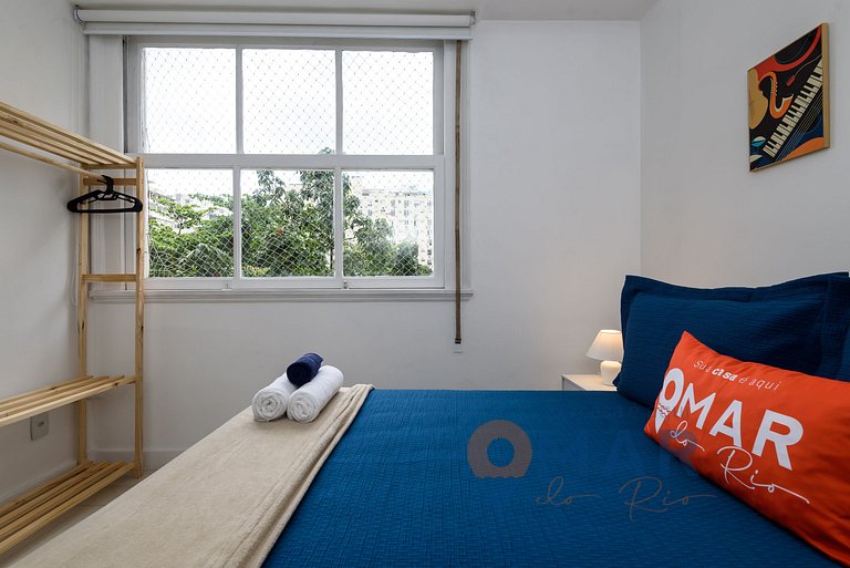 Piso 240m de la Playa de Copacabana | RP 186/301