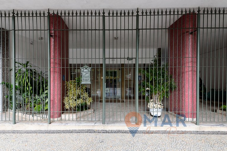 3BDRs 240m from Copacabana Beach | RP 186/301