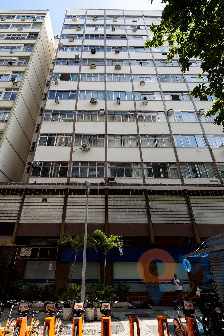 2BDRs 100m from Copacabana beach | AG 35/304