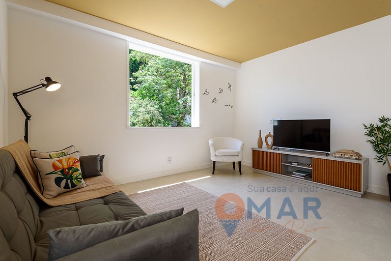 Oasis in the Heart of the Jardim Botânico | AR42/301