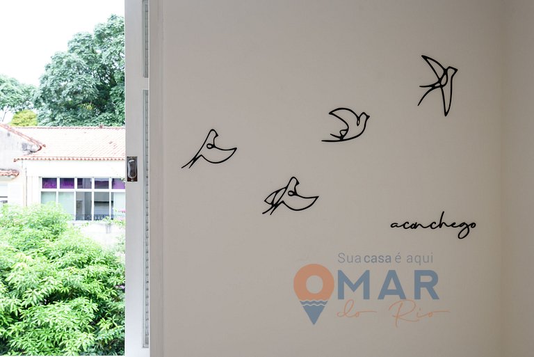 Oasis in the Heart of the Jardim Botânico | AR42/301