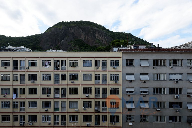 1BDR Renovated 450m from the beach | BR 135/1209