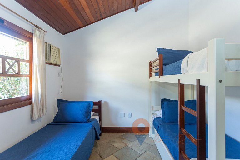 Casa en Búzios con 3 Suites y Garaje | VF 09