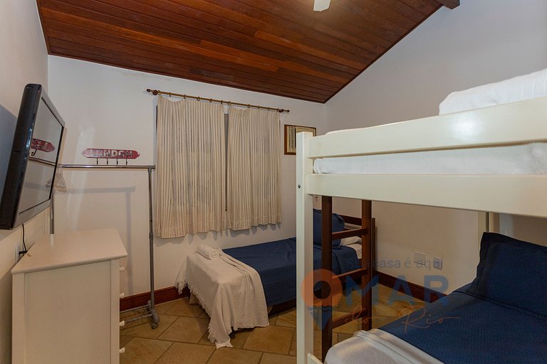 Casa en Búzios con 3 Suites y Garaje | VF 09