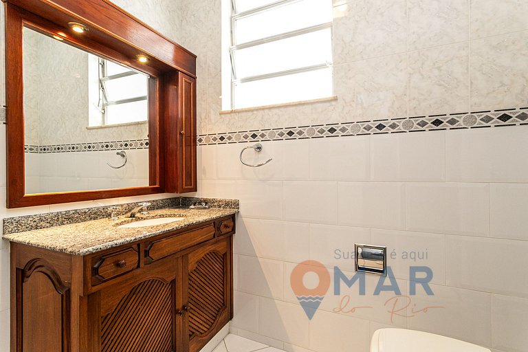 Atemporal Charm 3BDR 110m from the Beach|BI 32/502