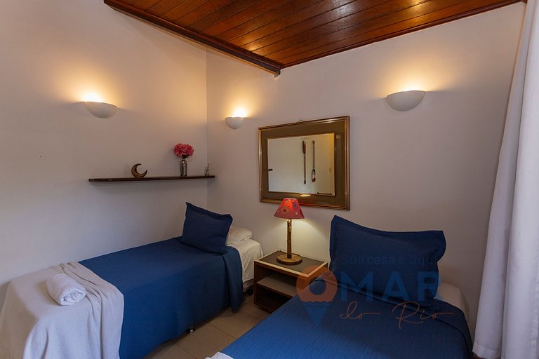 Casa con 4 Suites y Piscina en Búzios | PZ 1214