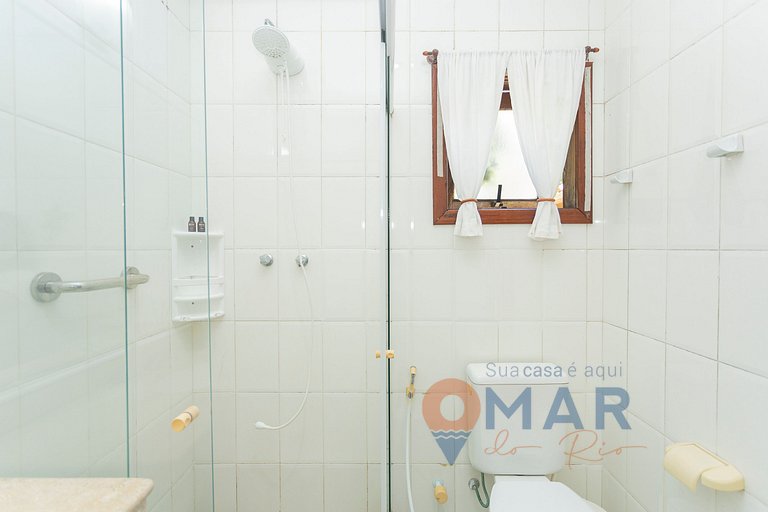 Casa con 4 Suites y Piscina en Búzios | PZ 1214