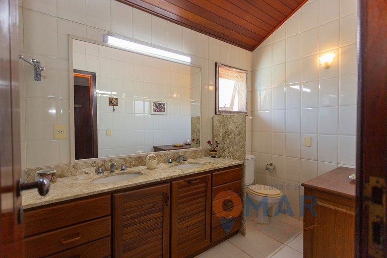 House with 4 Suites and Pool in Búzios | PZ 1214