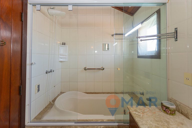 House with 4 Suites and Pool in Búzios | PZ 1214