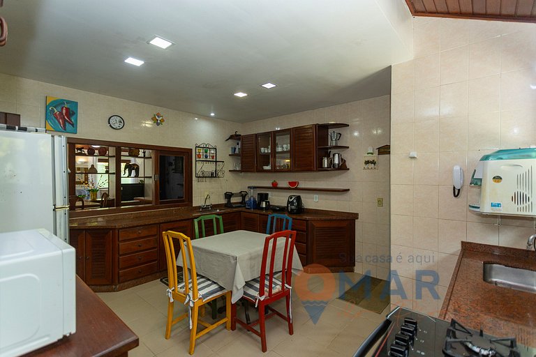 Casa con 4 Suites y Piscina en Búzios | PZ 1214