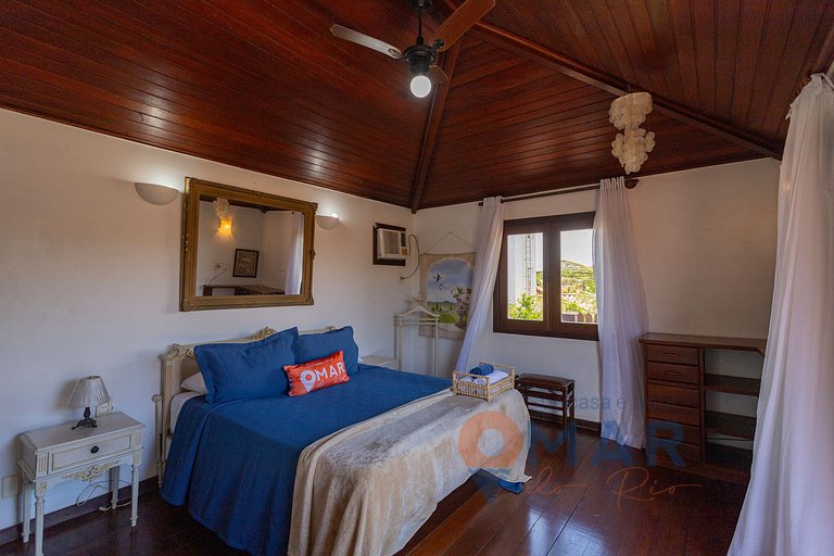 House with 4 Suites and Pool in Búzios | PZ 1214