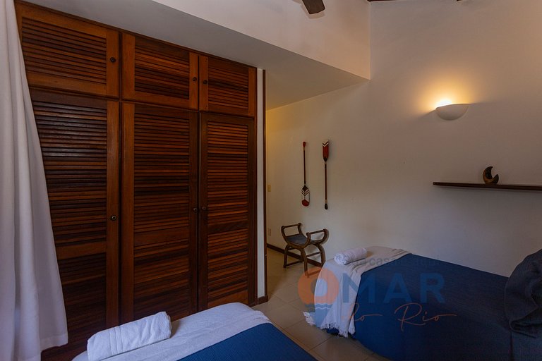 Casa con 4 Suites y Piscina en Búzios | PZ 1214