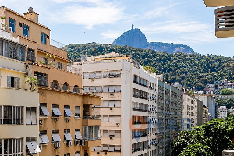 Studio w/ a view of Christ the Redeemer | FM 442/804