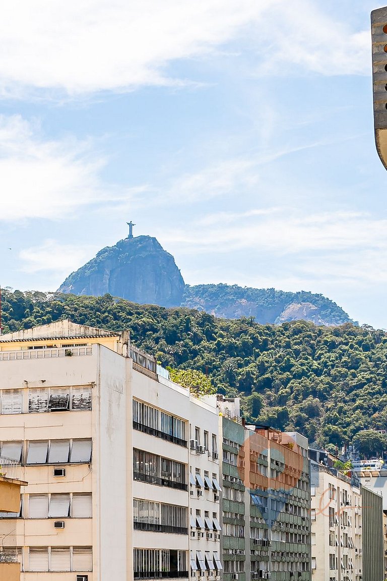 Studio w/ a view of Christ the Redeemer | FM 442/804