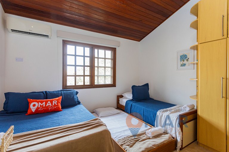 Beach House in Búzios with Gourmet Area | CE 30