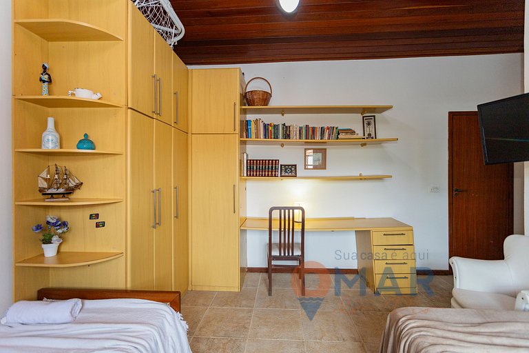 Beach House in Búzios with Gourmet Area | CE 30