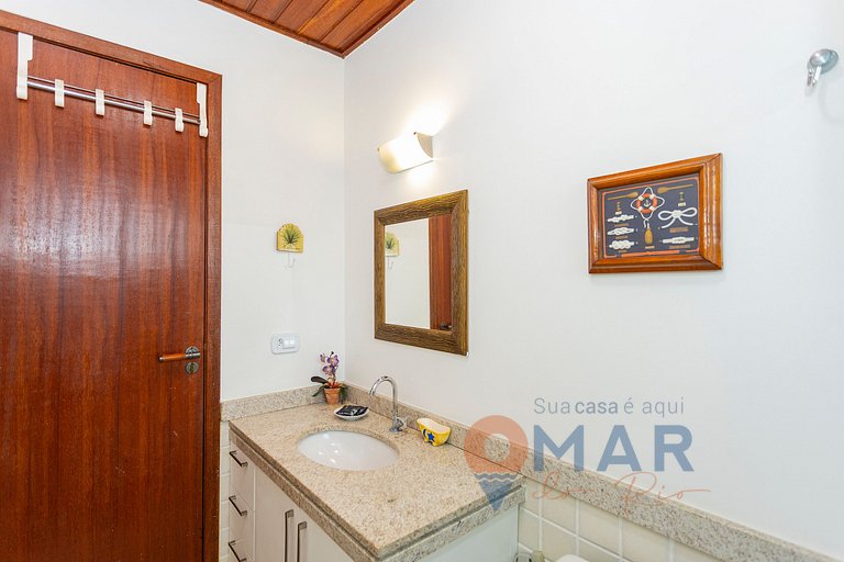 Beach House in Búzios with Gourmet Area | CE 30