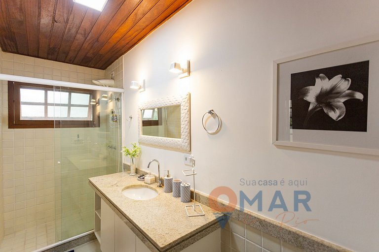 Beach House in Búzios with Gourmet Area | CE 30