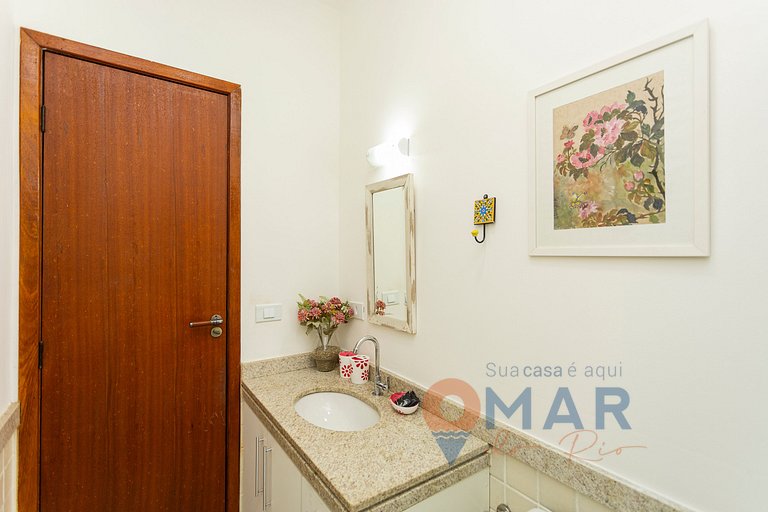 Beach House in Búzios with Gourmet Area | CE 30