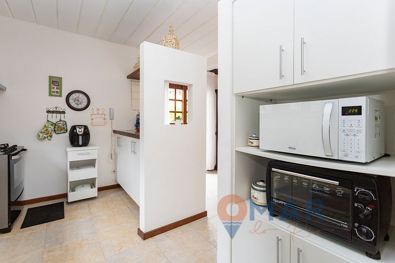 Beach House in Búzios with Gourmet Area | CE 30