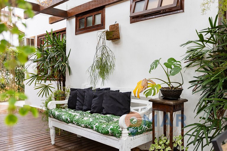 Beach House in Búzios with Gourmet Area | CE 30