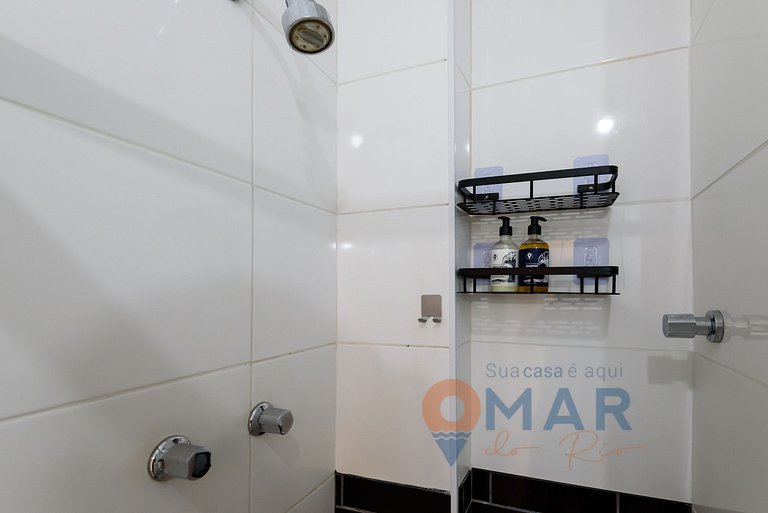 Charming 1BDR 200m from the beach | NSC 1085/1112