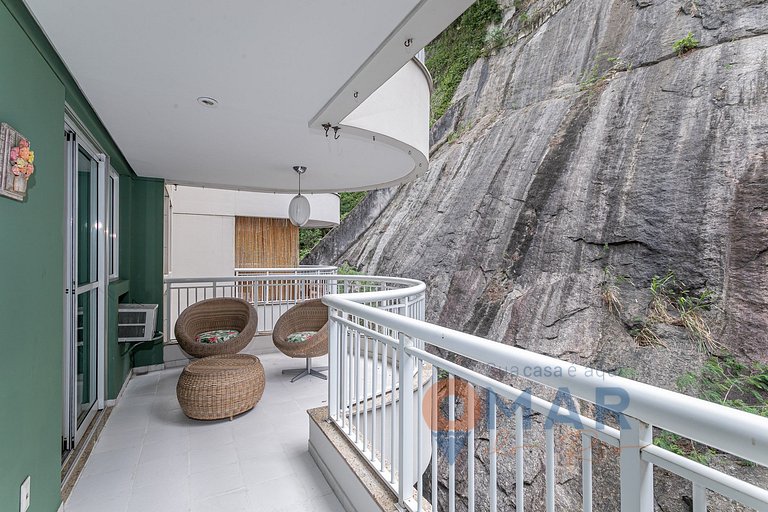 2BDRs with Pool and Garage in Botafogo | BV 80/107