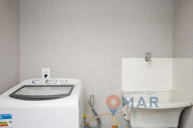 6 Bedroom House in Manguinhos | 300m from the Beach | CC 18