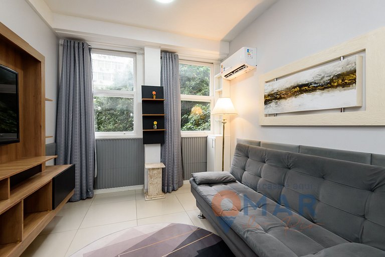 Charming 1BDR 200m from the Beach | NSC 1100/304