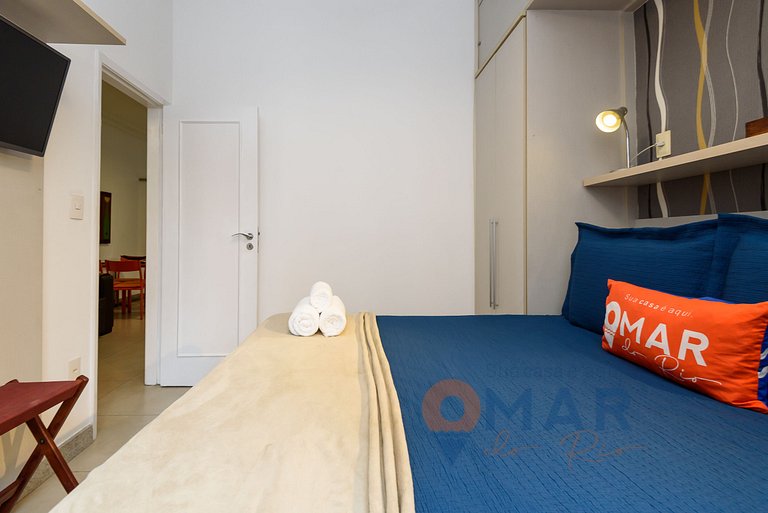 2Bedrooms 100m from Copacabana Beach | RE 85/305