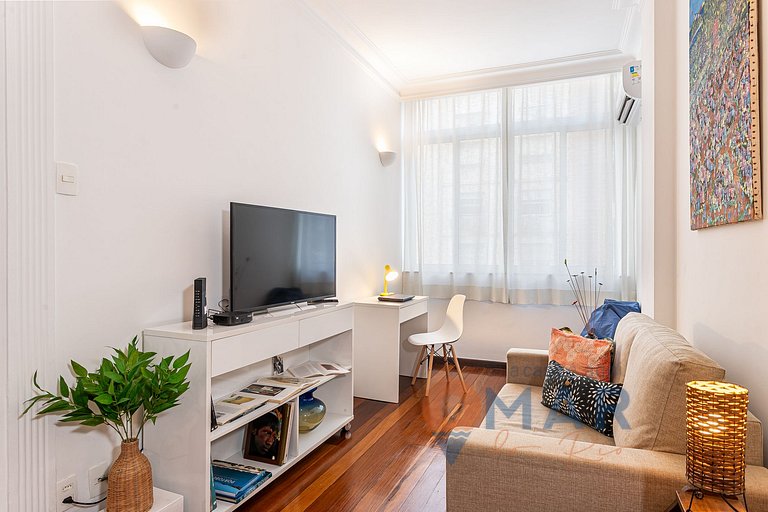 Copacabana charm 100m from the beach | RE 85/704