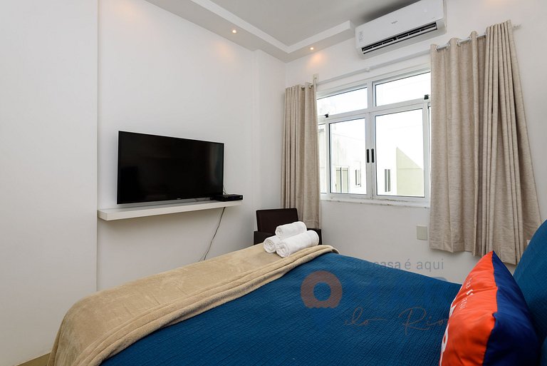 Elegant Retreat 290m from the Beach | VM 110/506