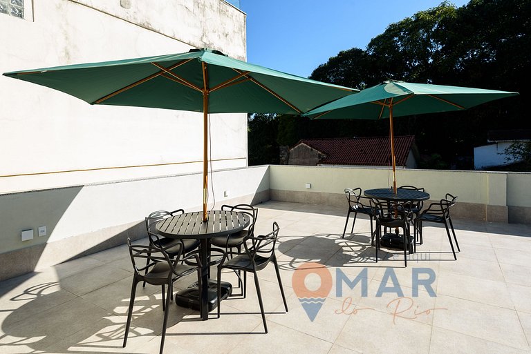 Oasis in the Heart of the Jardim Botânico | AR42/301