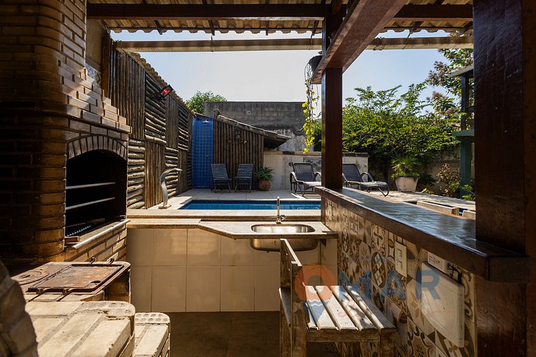 Casa c/ Piscina próxima ao Porto da Barra | JB3012