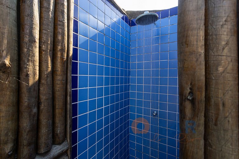 Casa c/ Piscina próxima ao Porto da Barra | JB3012