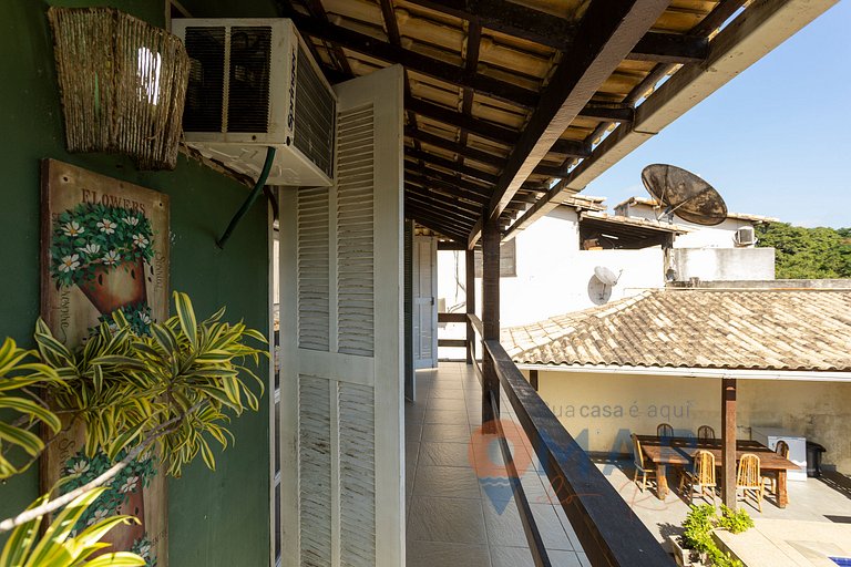 Casa c/ Piscina próxima ao Porto da Barra | JB3012