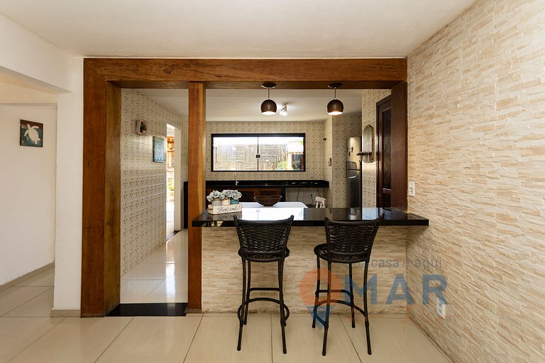 Casa c/ Piscina próxima ao Porto da Barra | JB3012