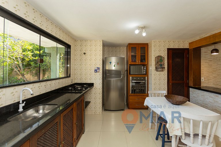 House with Pool near Porto da Barra | JB 3012