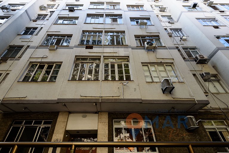 2BDRs 400m from Copacabana Beach | BC 238/303