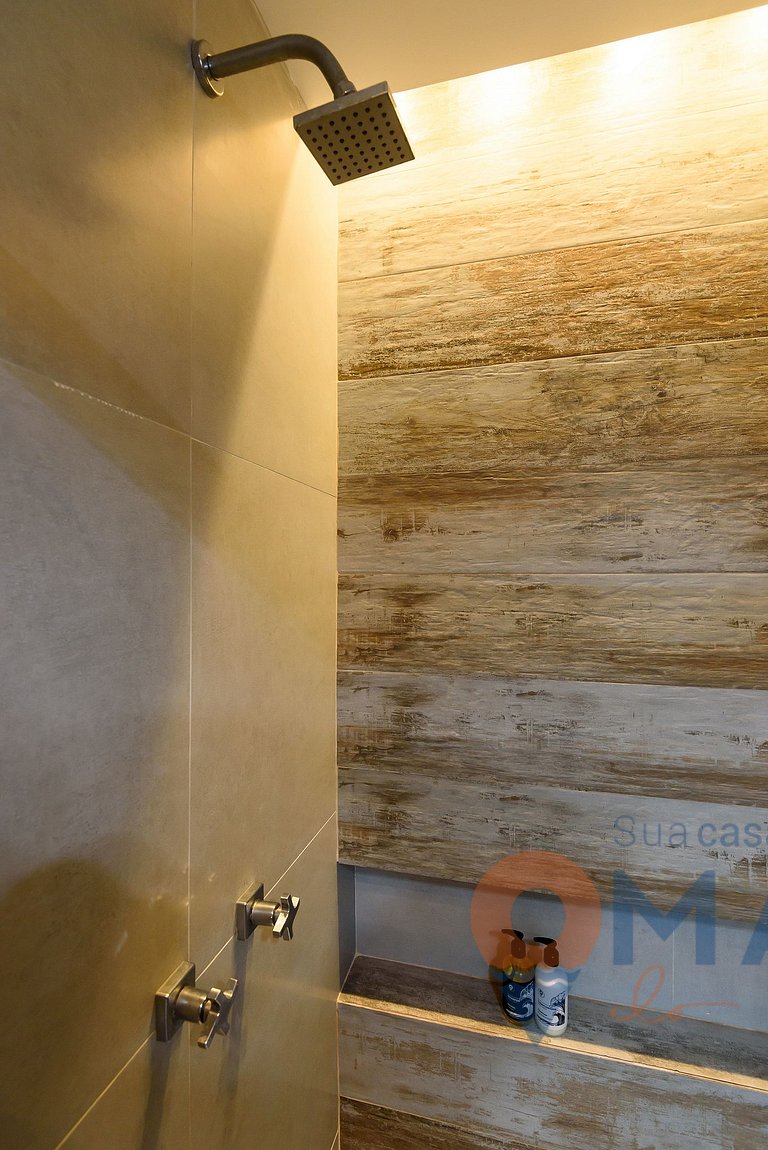 Amplio estudio a 200m de la playa | NSC 1085/702