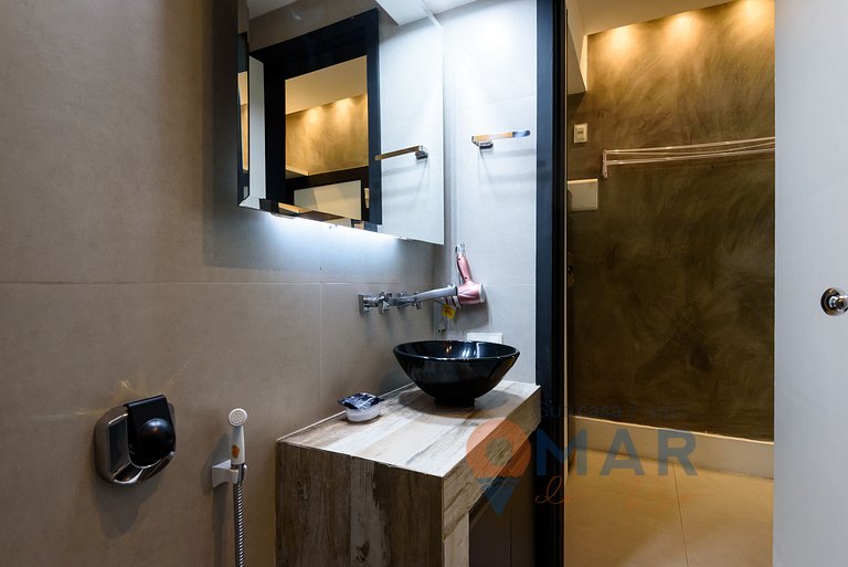 Amplio estudio a 200m de la playa | NSC 1085/702