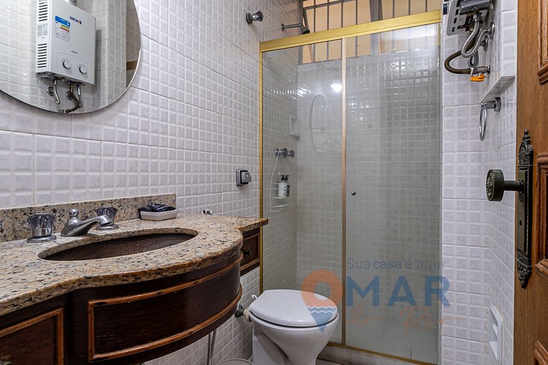 4BDRs, Balcony w/ Sea View, and Garage|A 3730/201