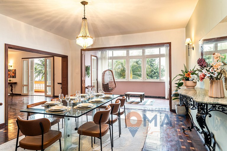 4BDRs, Balcony w/ Sea View, and Garage|A 3730/201