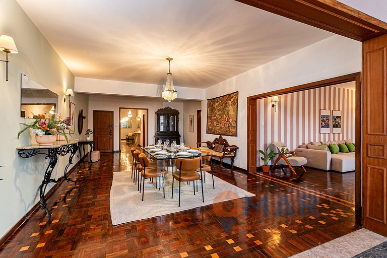 4BDRs, Balcony w/ Sea View, and Garage|A 3730/201