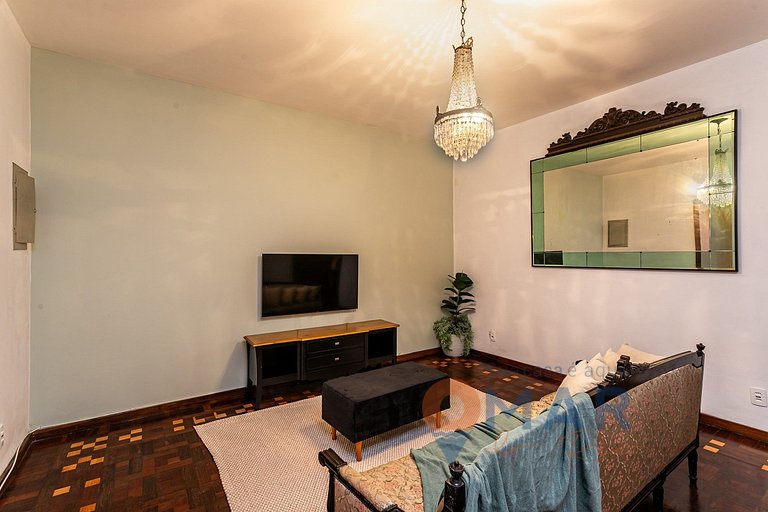 4BDRs, Balcony w/ Sea View, and Garage|A 3730/201