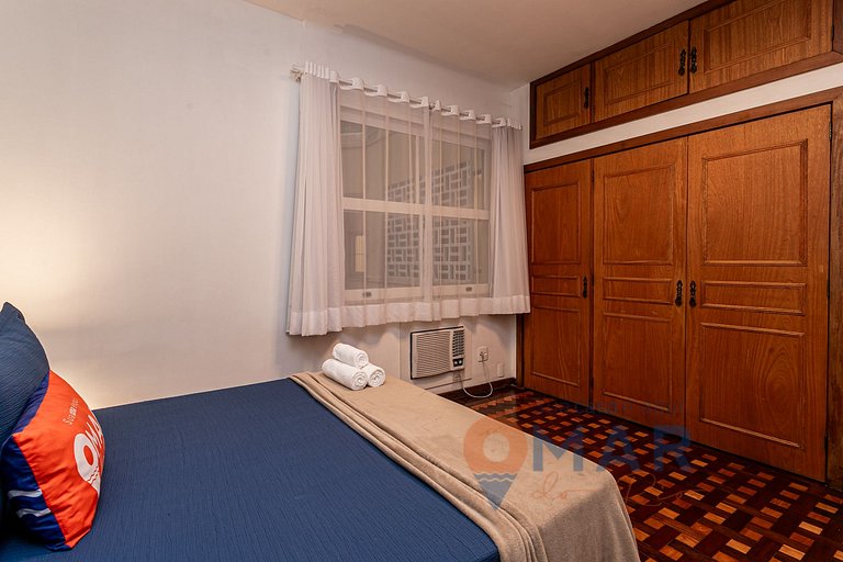 4BDRs, Balcony w/ Sea View, and Garage|A 3730/201