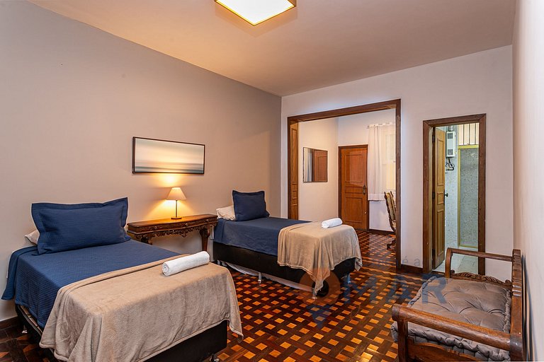 4BDRs, balcón c/ vistas al mar y garaje|A 3730/201