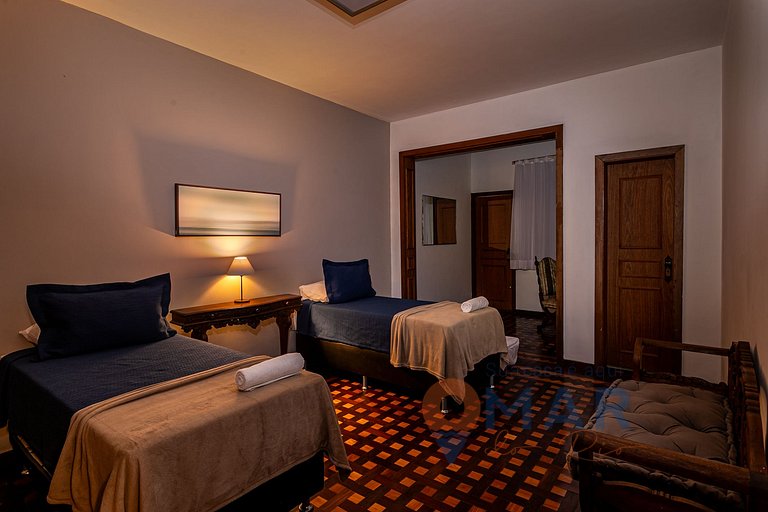 4BDRs, balcón c/ vistas al mar y garaje|A 3730/201