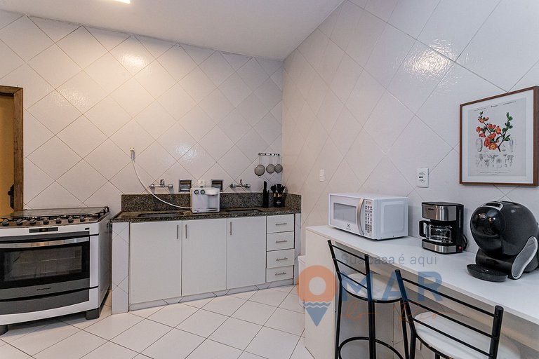 4BDRs, Balcony w/ Sea View, and Garage|A 3730/201