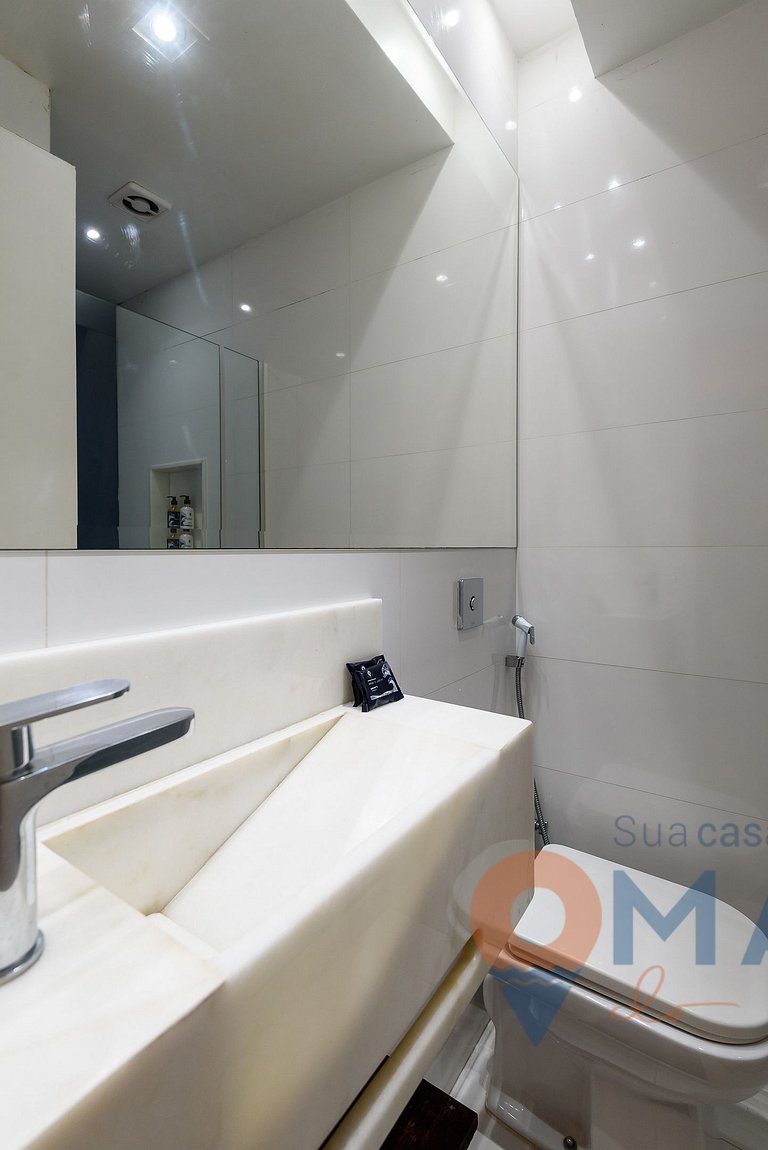 2 BDRs, 5 min from Copacabana Beach | FS 95/202